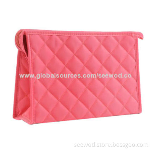 Nylon makeup bag